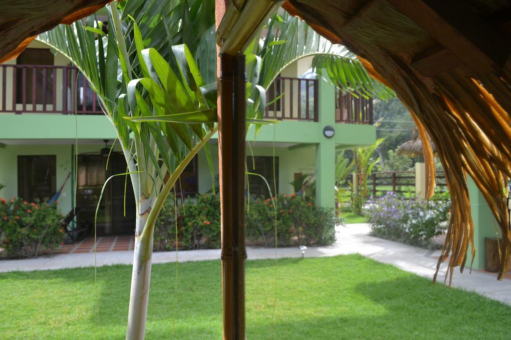 Mavi Surf Hotel Dominical Exterior foto