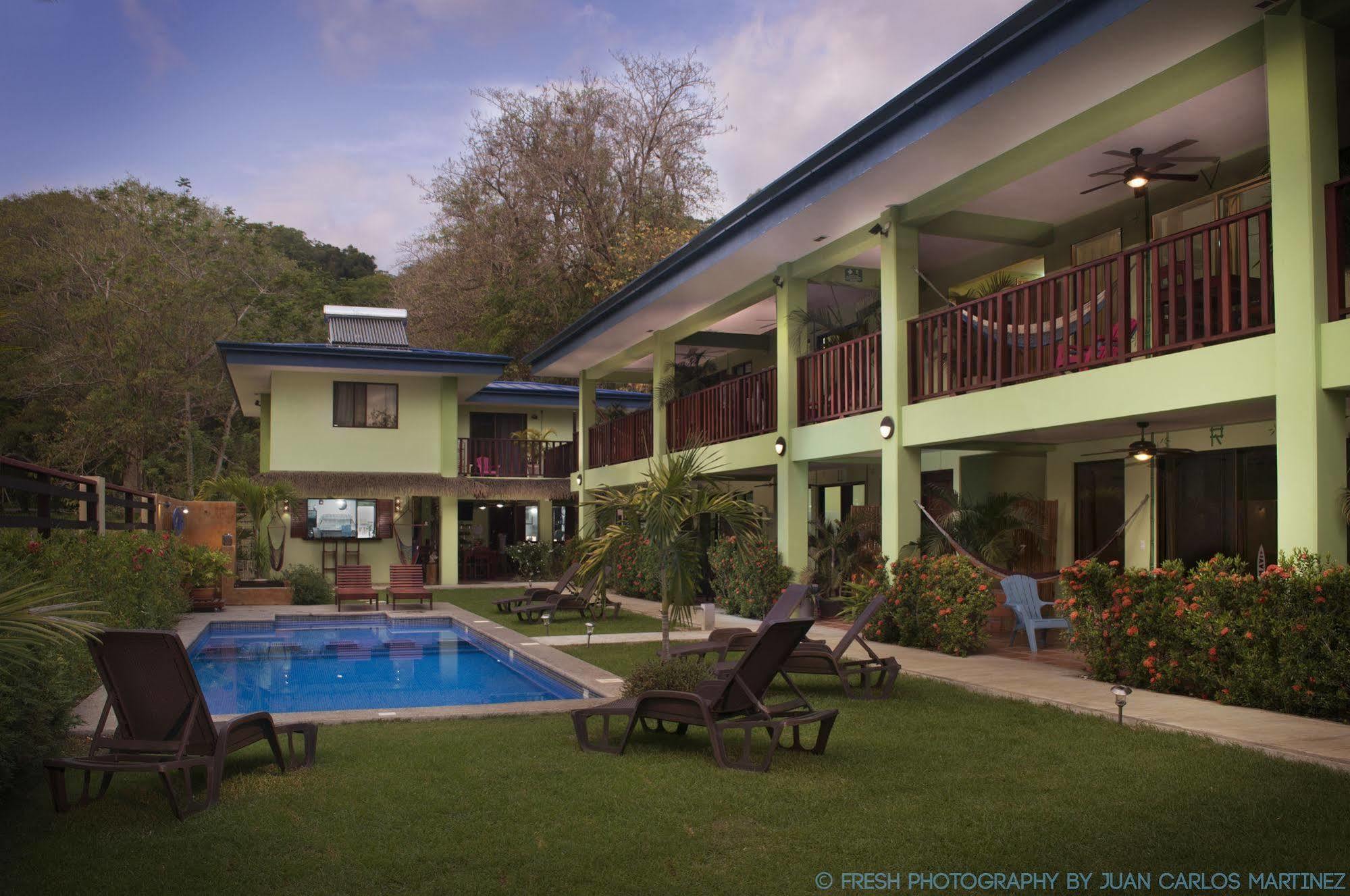Mavi Surf Hotel Dominical Exterior foto